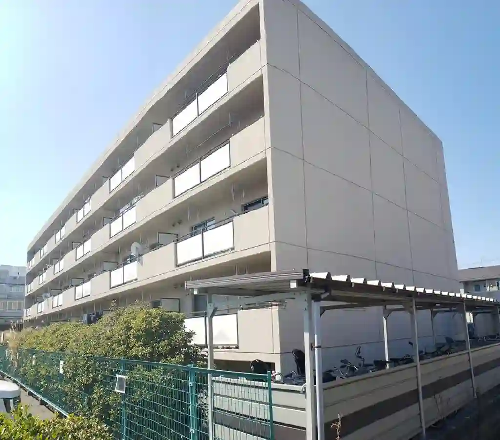 シャルム秋元 外観