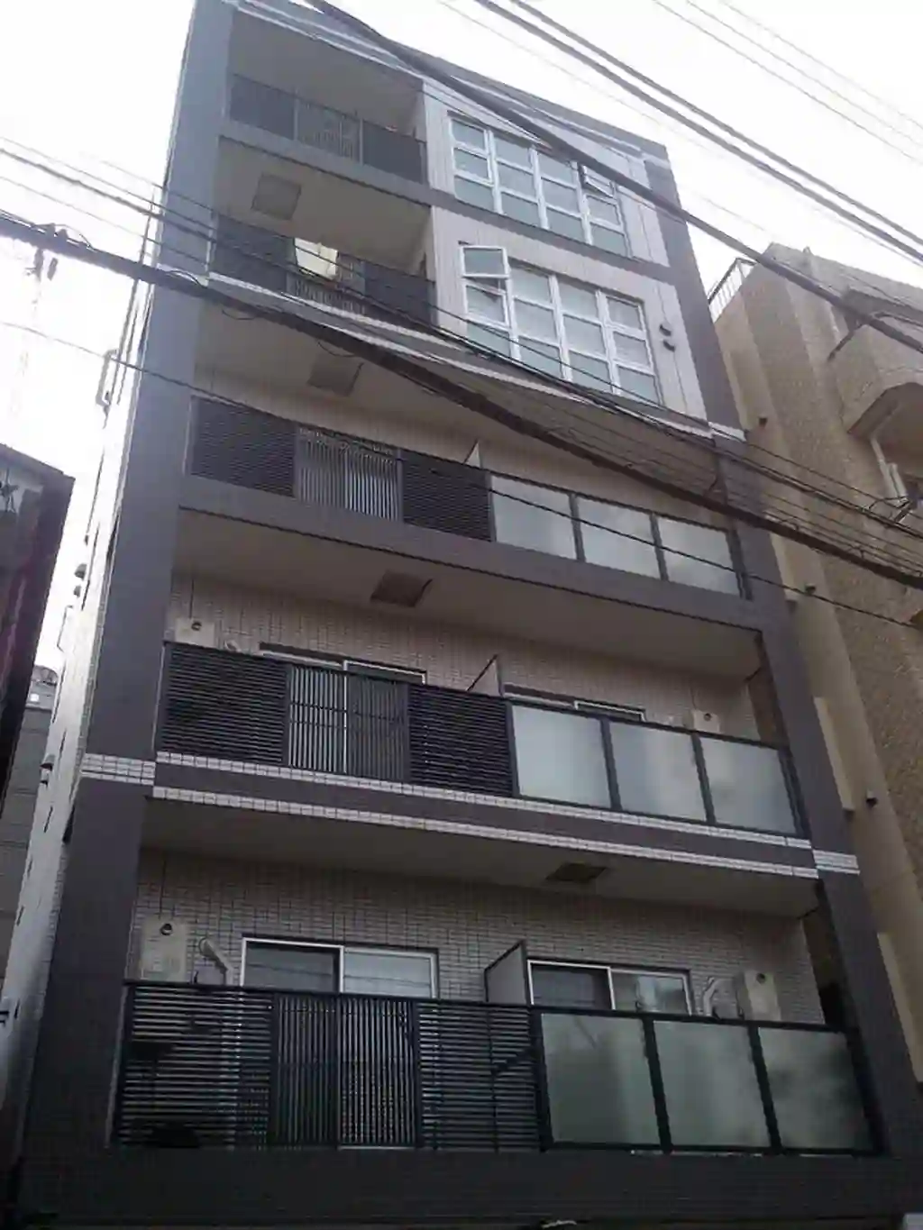 アイリスコート三鷹 外観