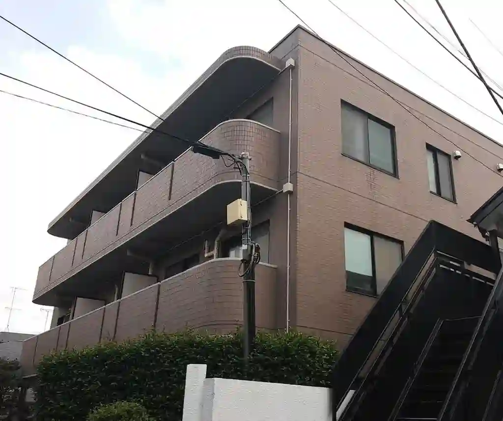 BES明大前コート 外観