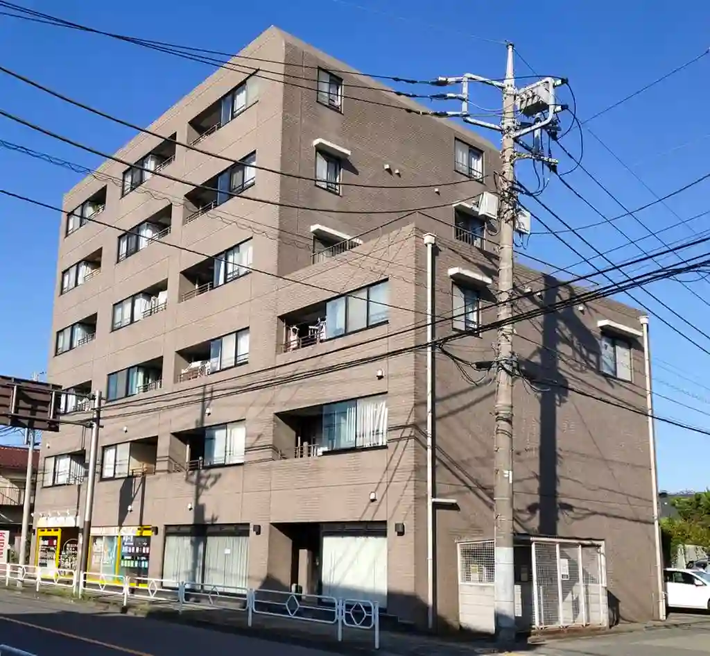 アテナビル 外観