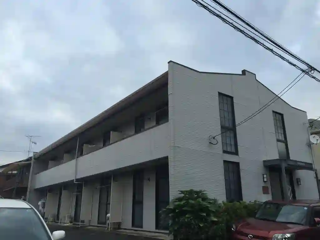 レオパレスベアーウッド 外観