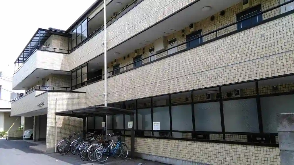 グランソレイユ 外観