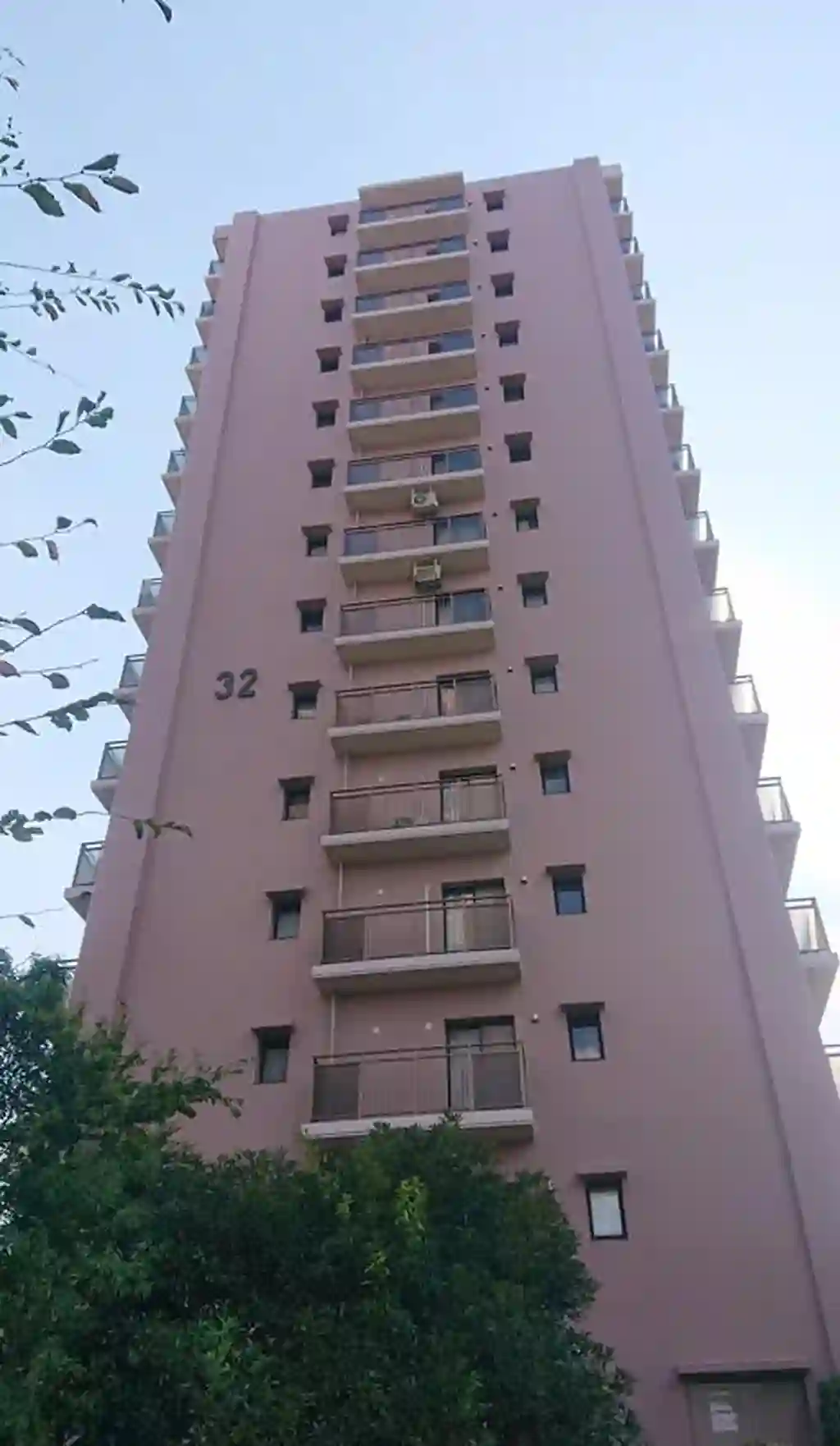 若葉台団地4-32号棟 外観