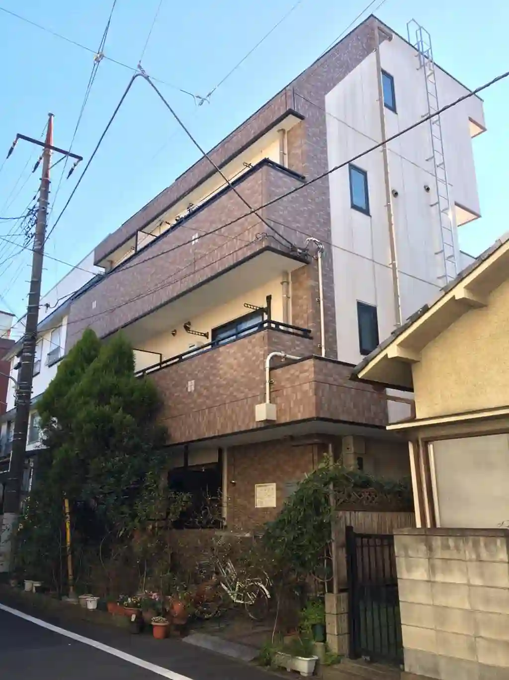 アルタ 外観