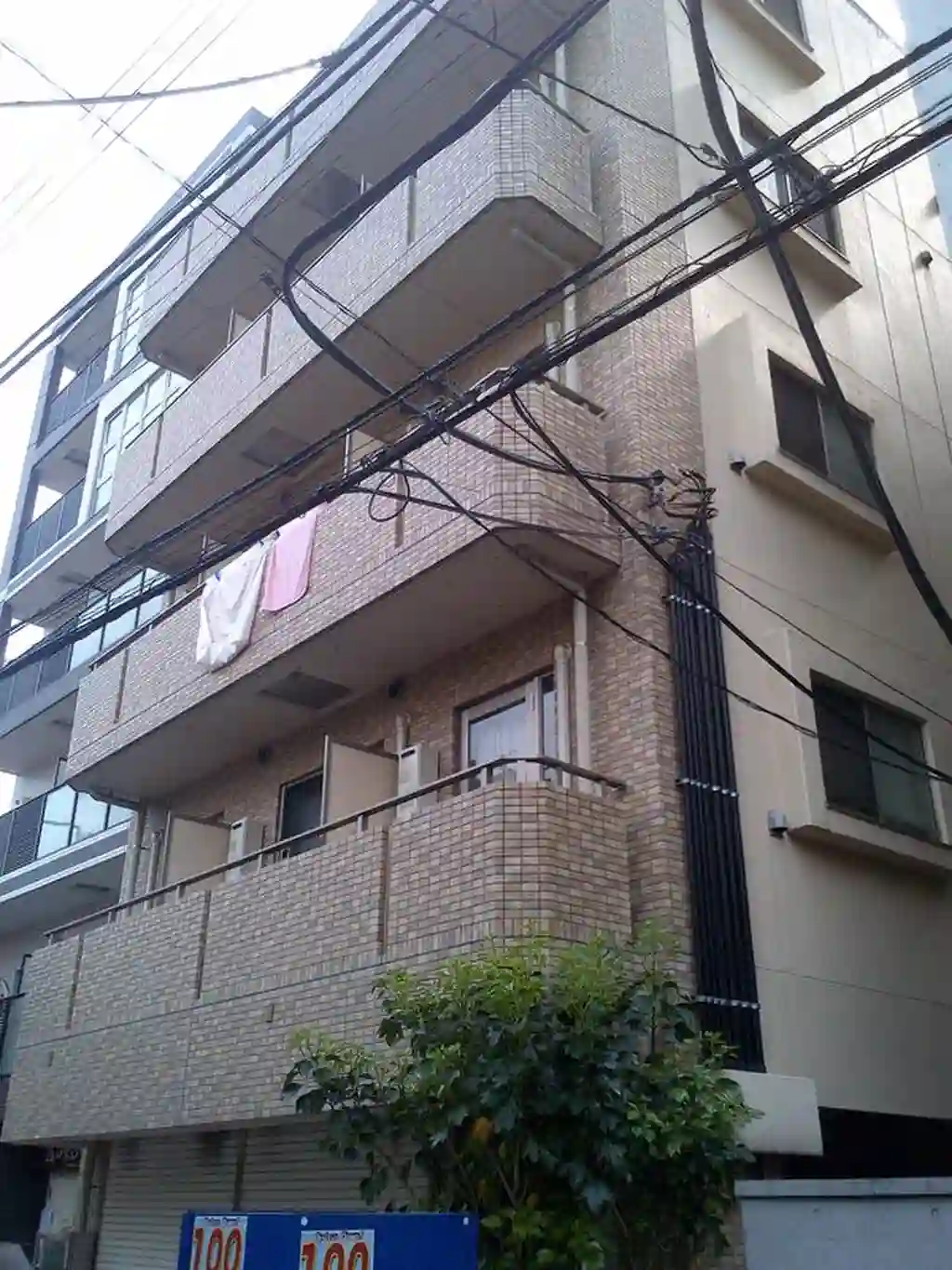 アン・イール三鷹 外観