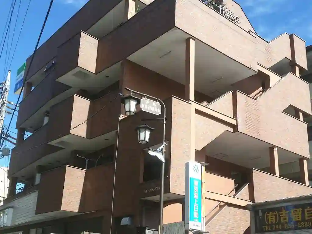 ブル・タウンヒル元木 外観