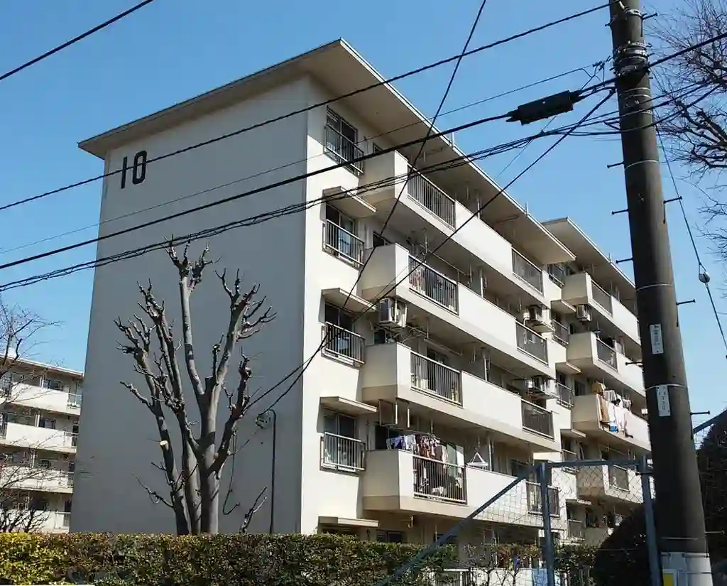 寺尾台団地10号棟 外観