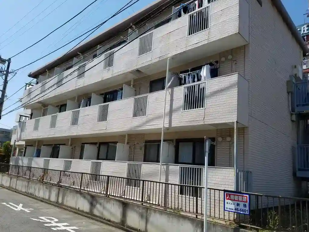 カトルエトワール湘南 外観
