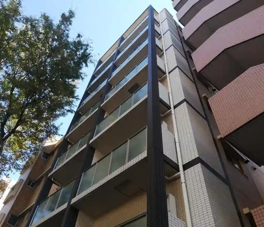 LEXE明大前 外観