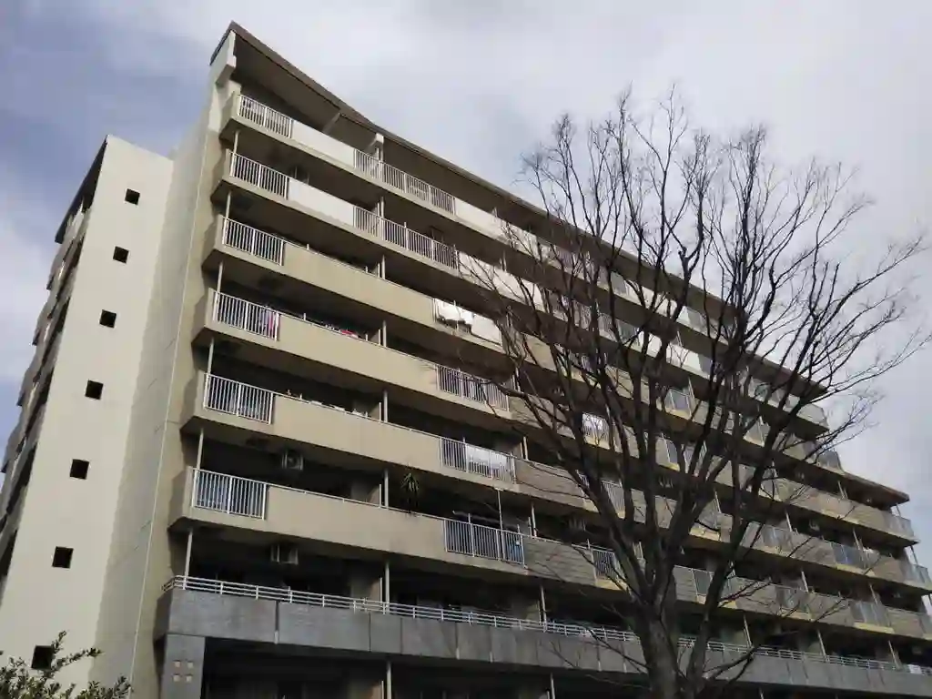 UR都市機構三鷹台団地12号棟 外観