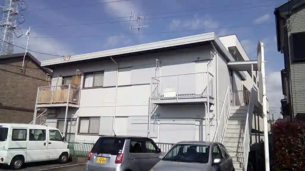 ホワイトハイツ 外観