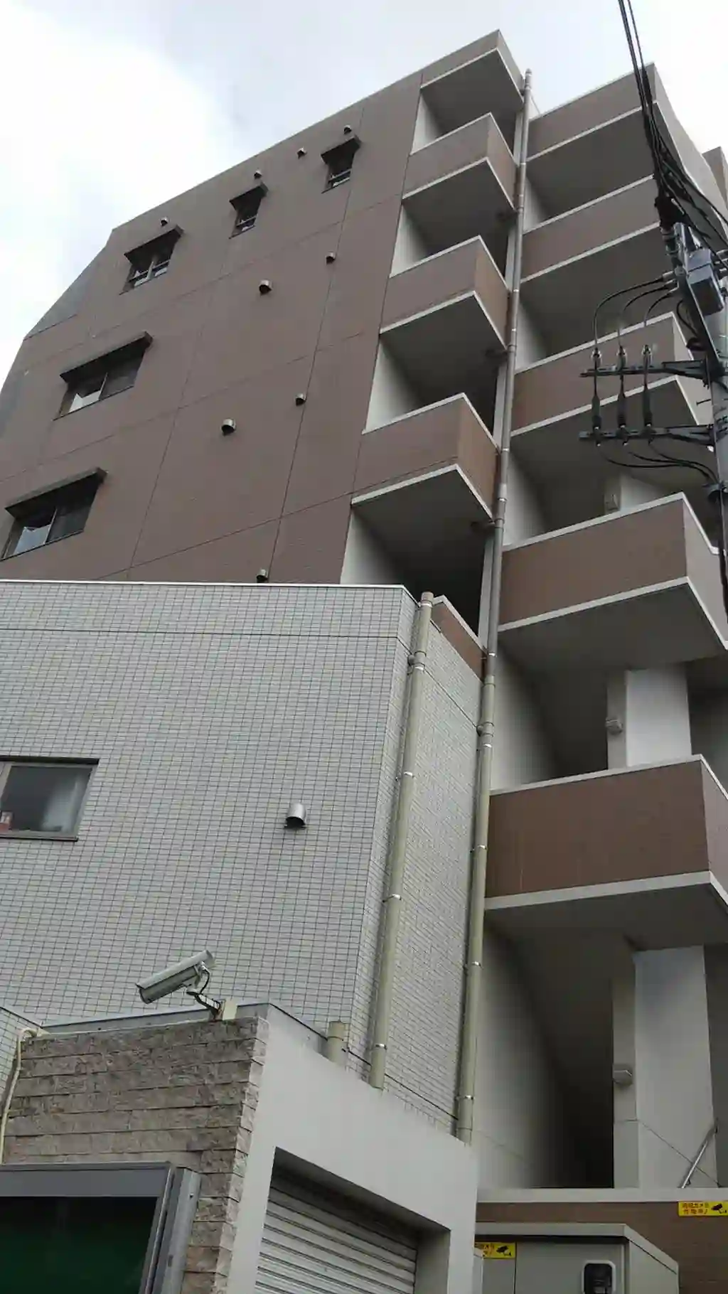 ルネス 新富町スクエア 外観