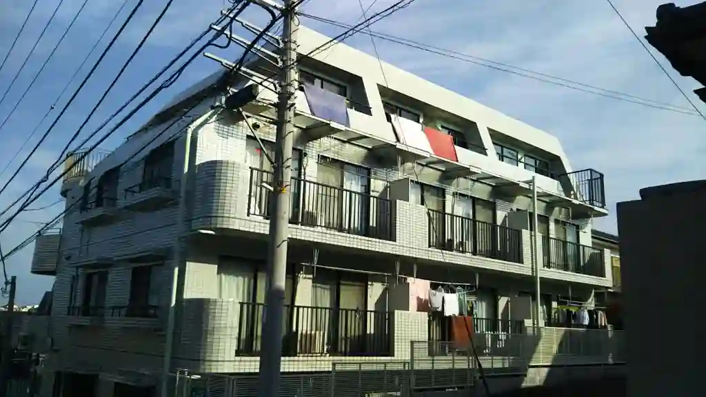 パームヴィラ鴨居II 外観