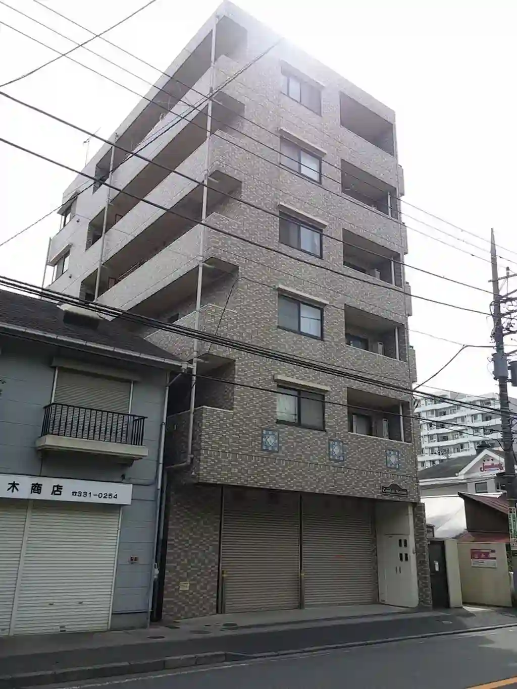 CONFOR SAISON 外観