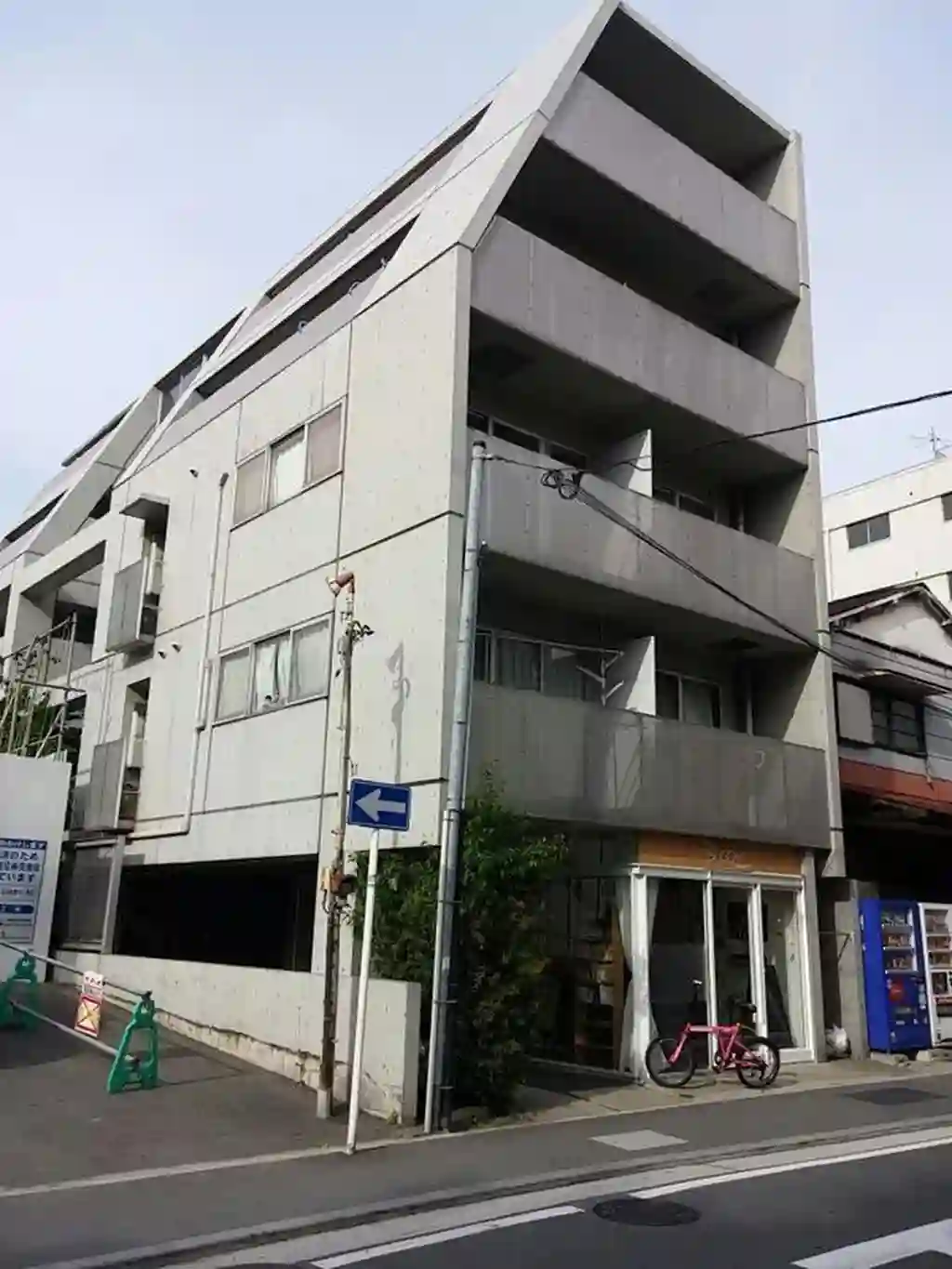 Y.R.FLAT 外観