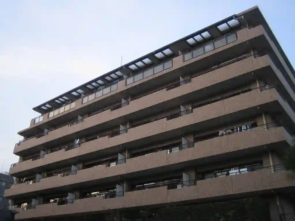 クイーンズパレス東戸塚 外観