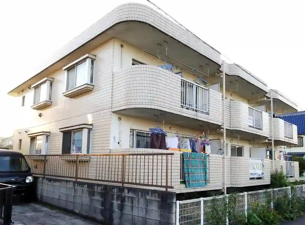 エントピア岸 外観