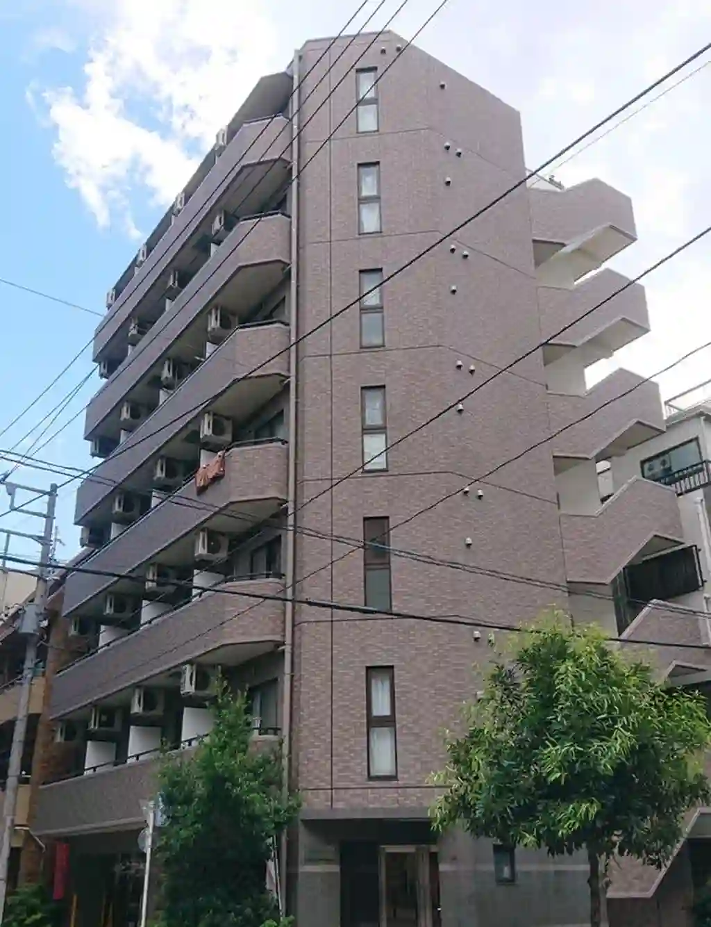 コンフォート・サンアイ 外観