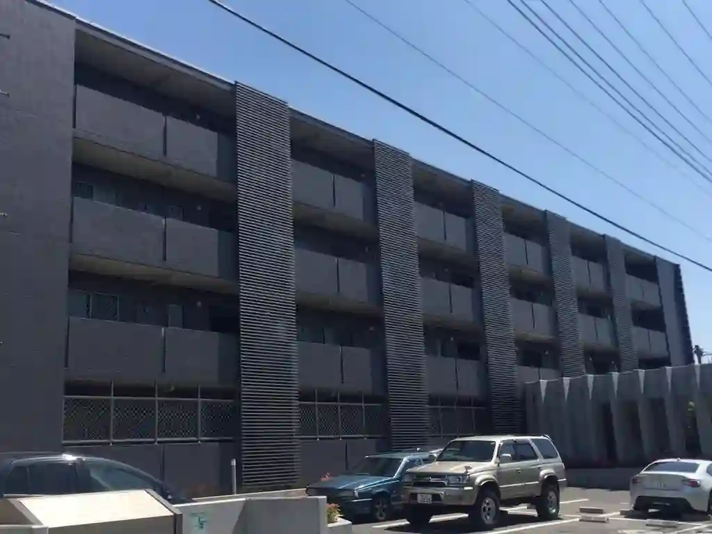 HUS YAMASEN 外観
