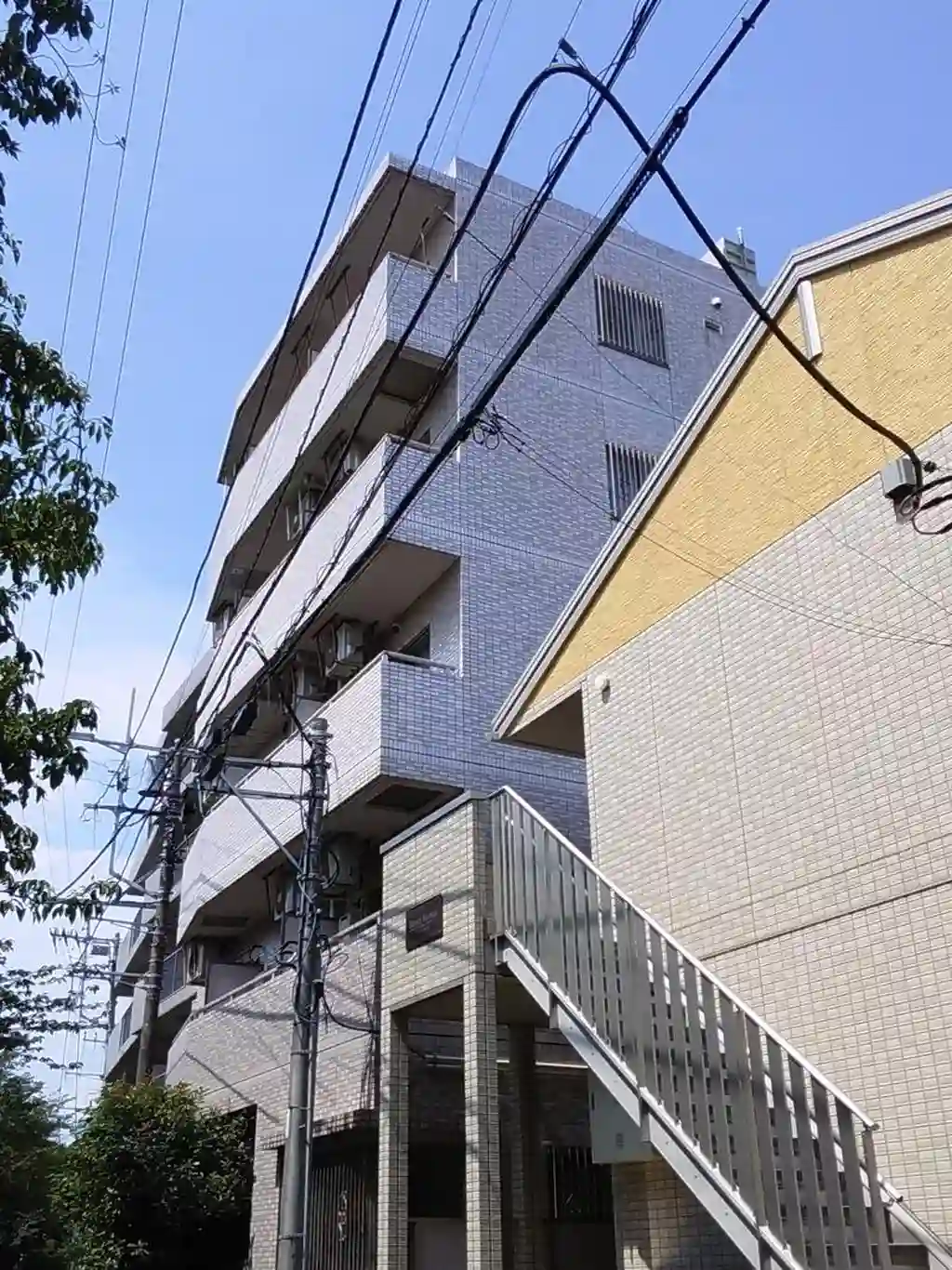 ラフェリア湘南参番館 外観