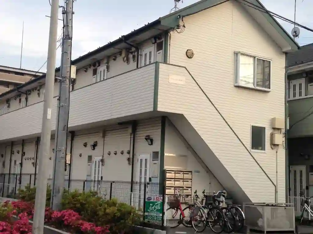 ロッシェル共和IV 外観