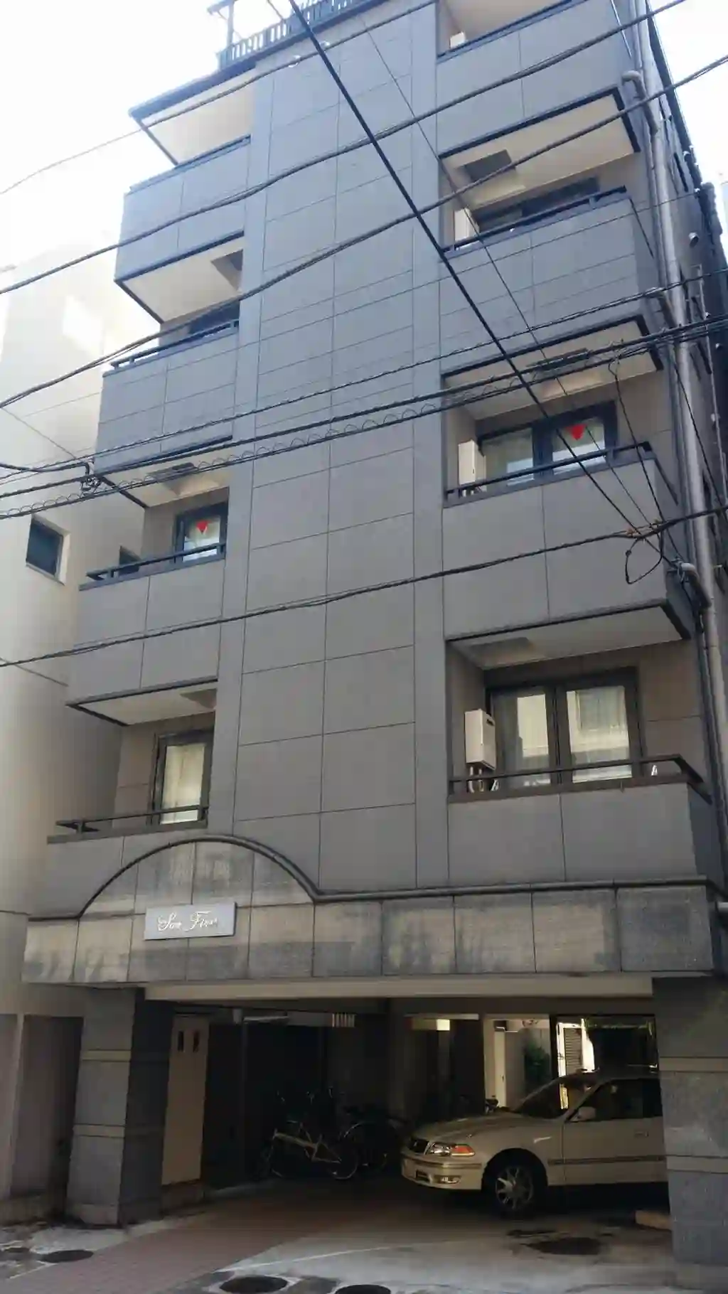 サンファースト 外観