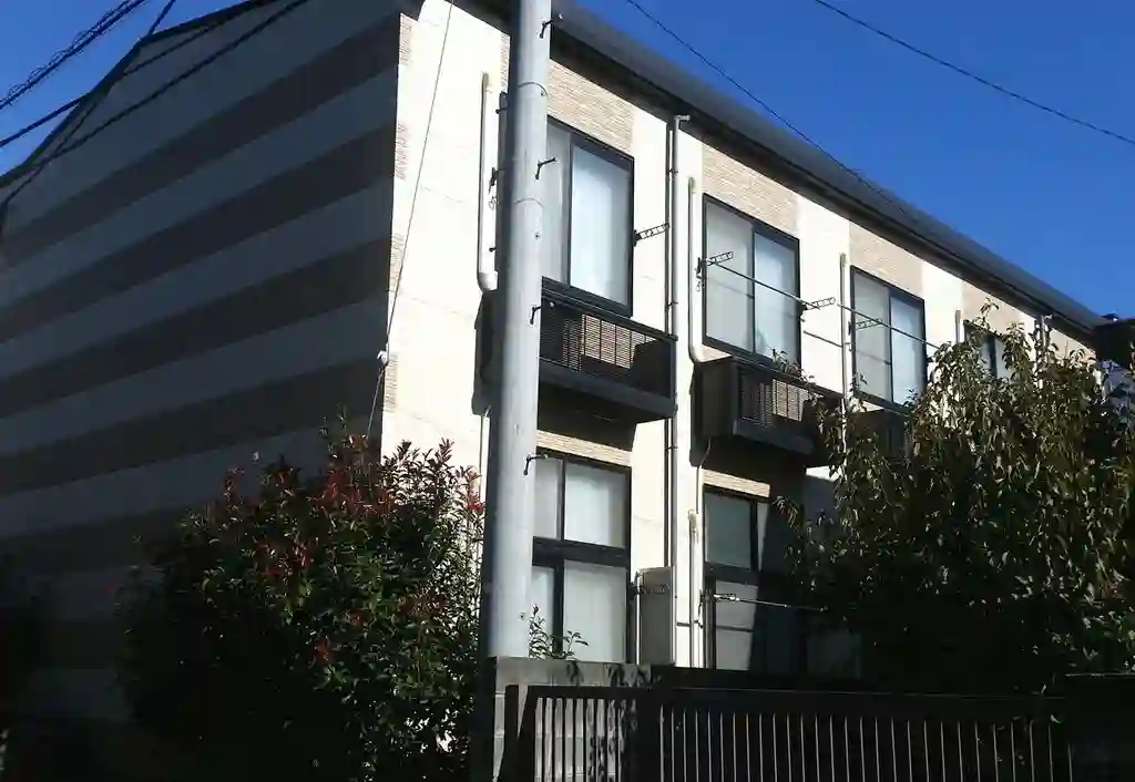 レオパレスIROOM 外観