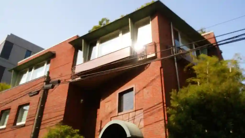 THKメンシンハウス花房山 外観