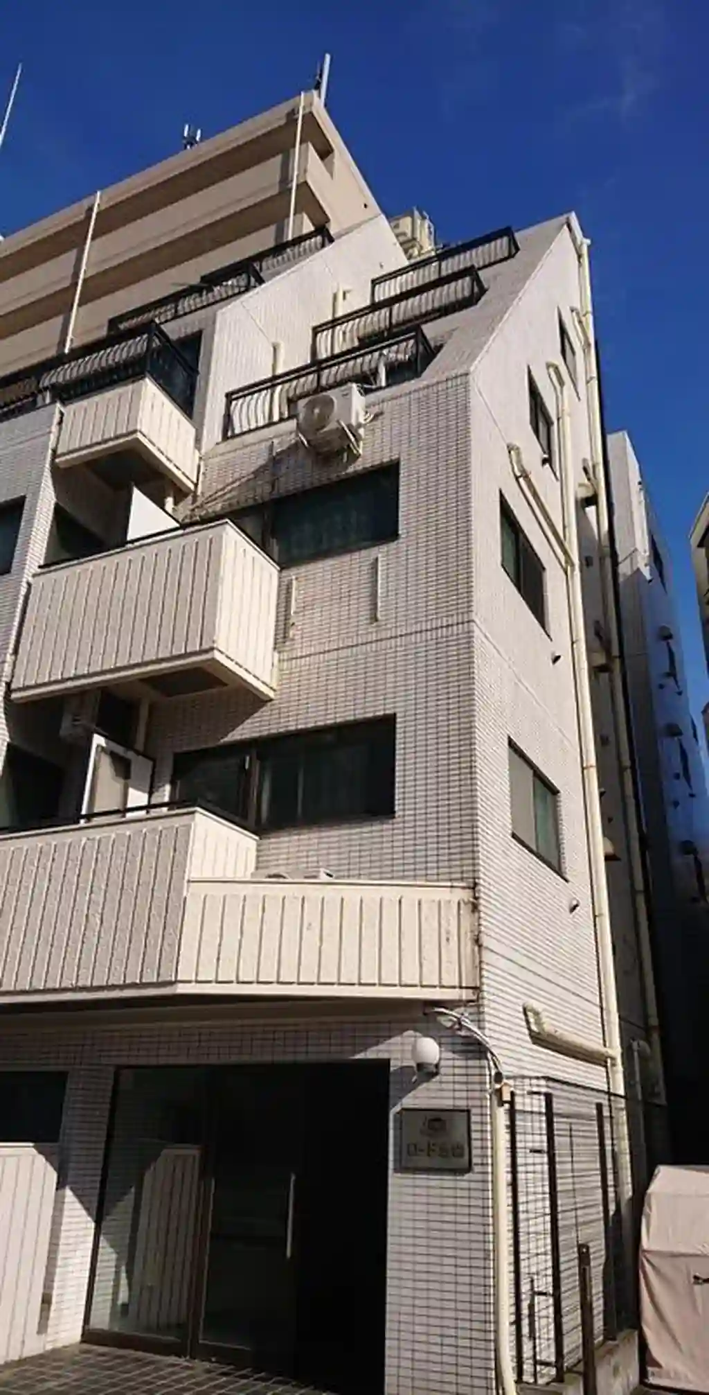 ロード池袋 外観