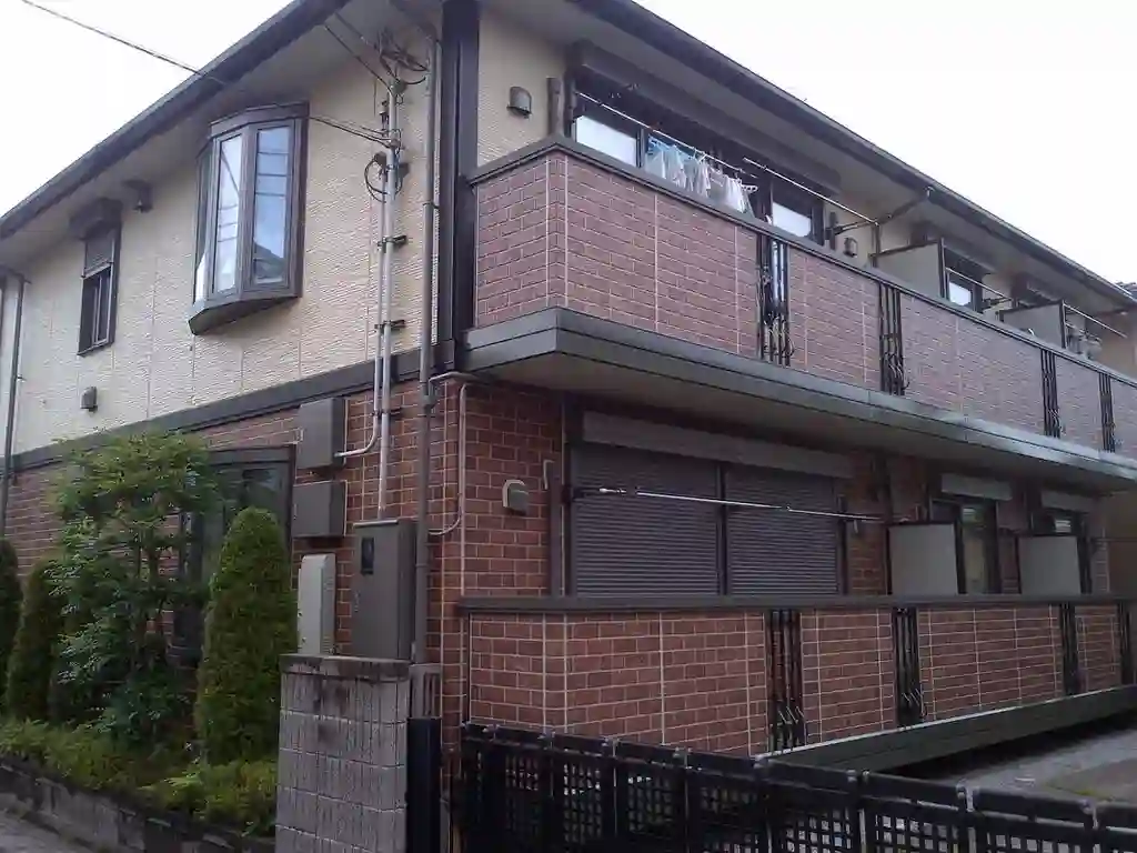 エレフセリア 外観