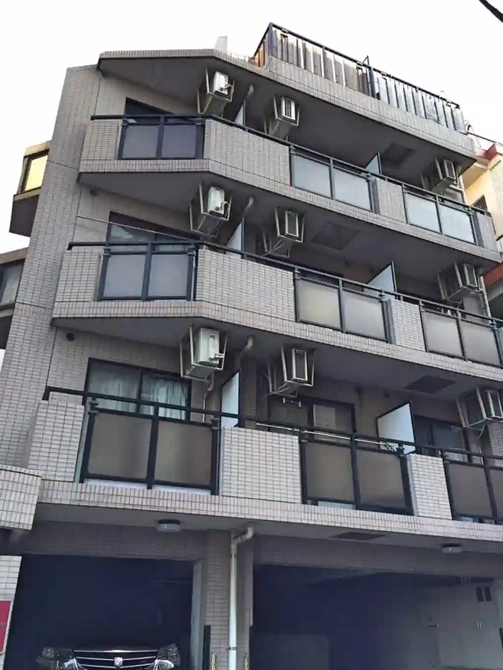 ピエーノディモーラ 外観