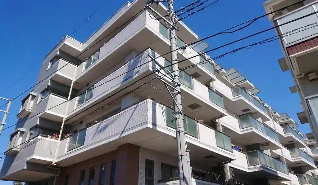 アージョ鶴ヶ峰 外観