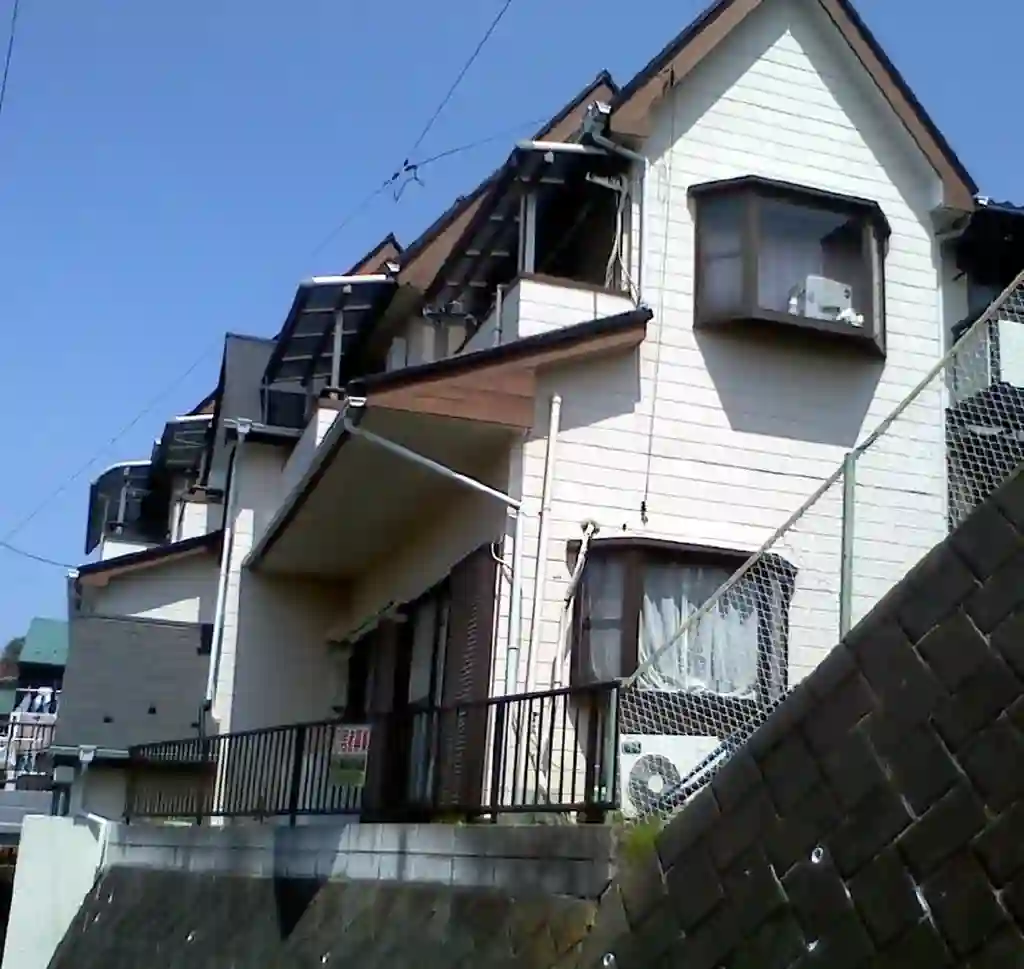 国分ハイツ 外観