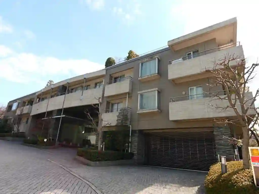 フェアロージュ南平台 外観