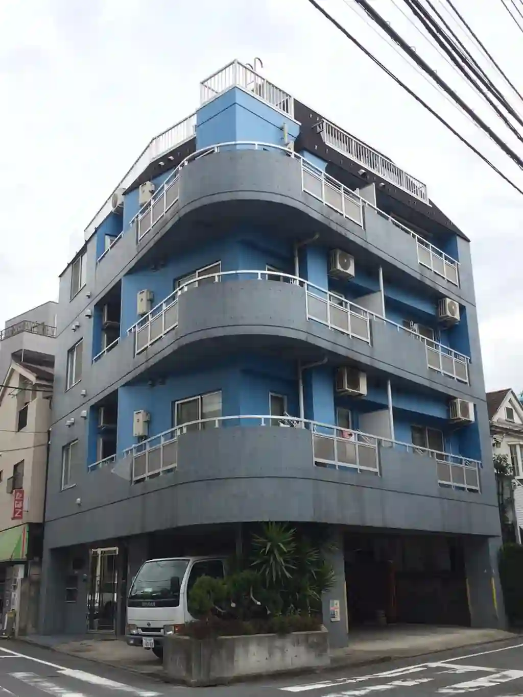 イーストパル 外観