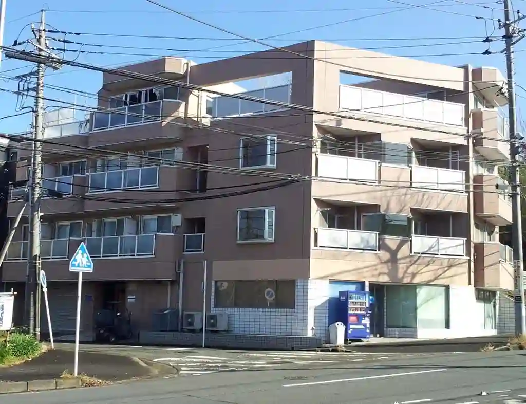アバイディンググリーン 外観