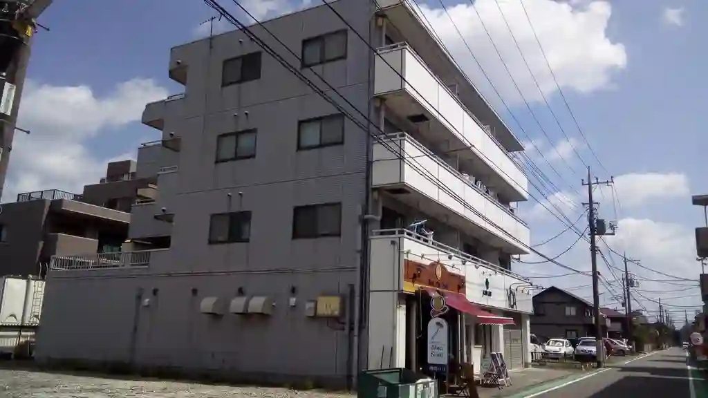シャンポール 外観