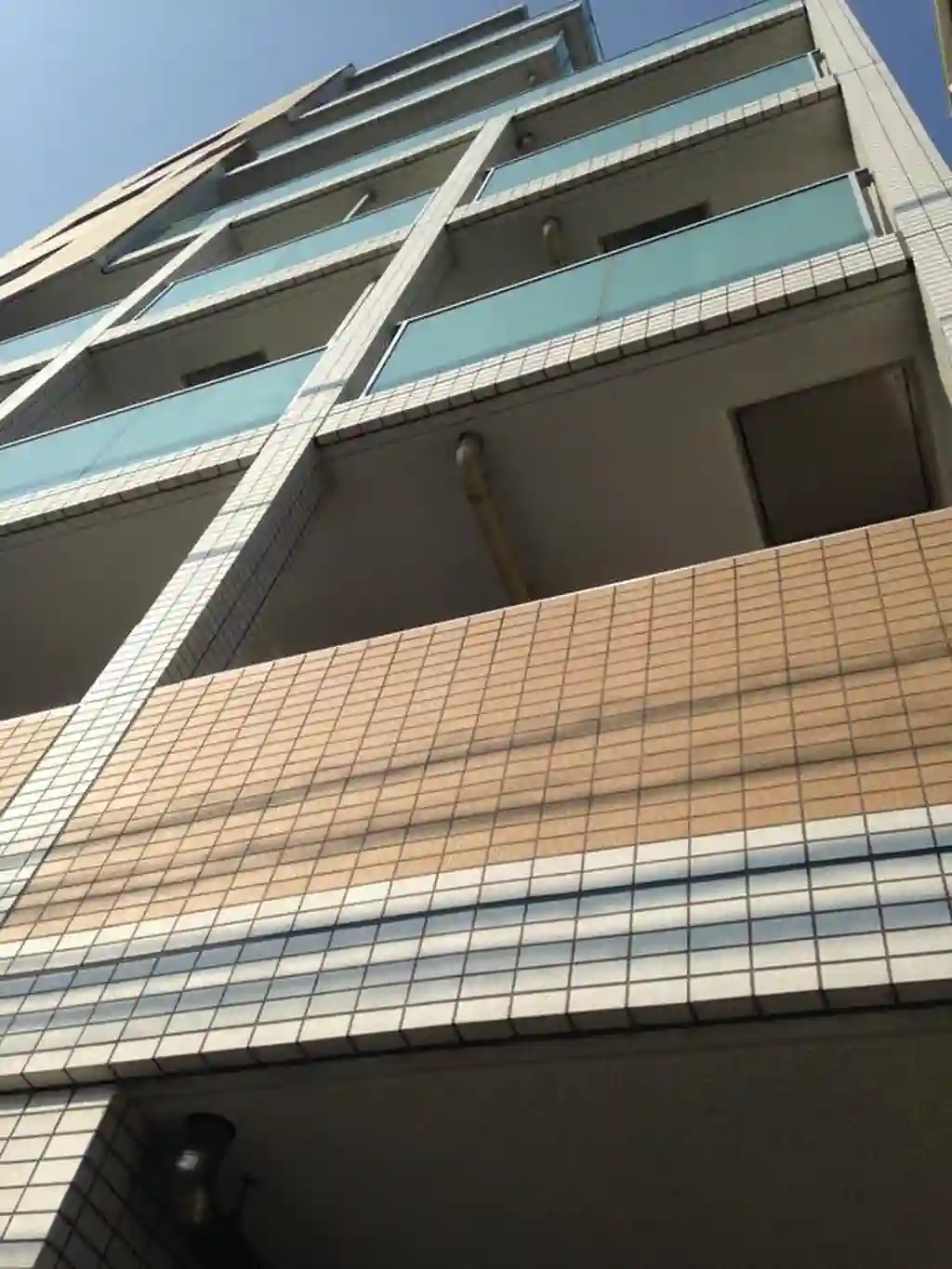 エオラス白金 外観