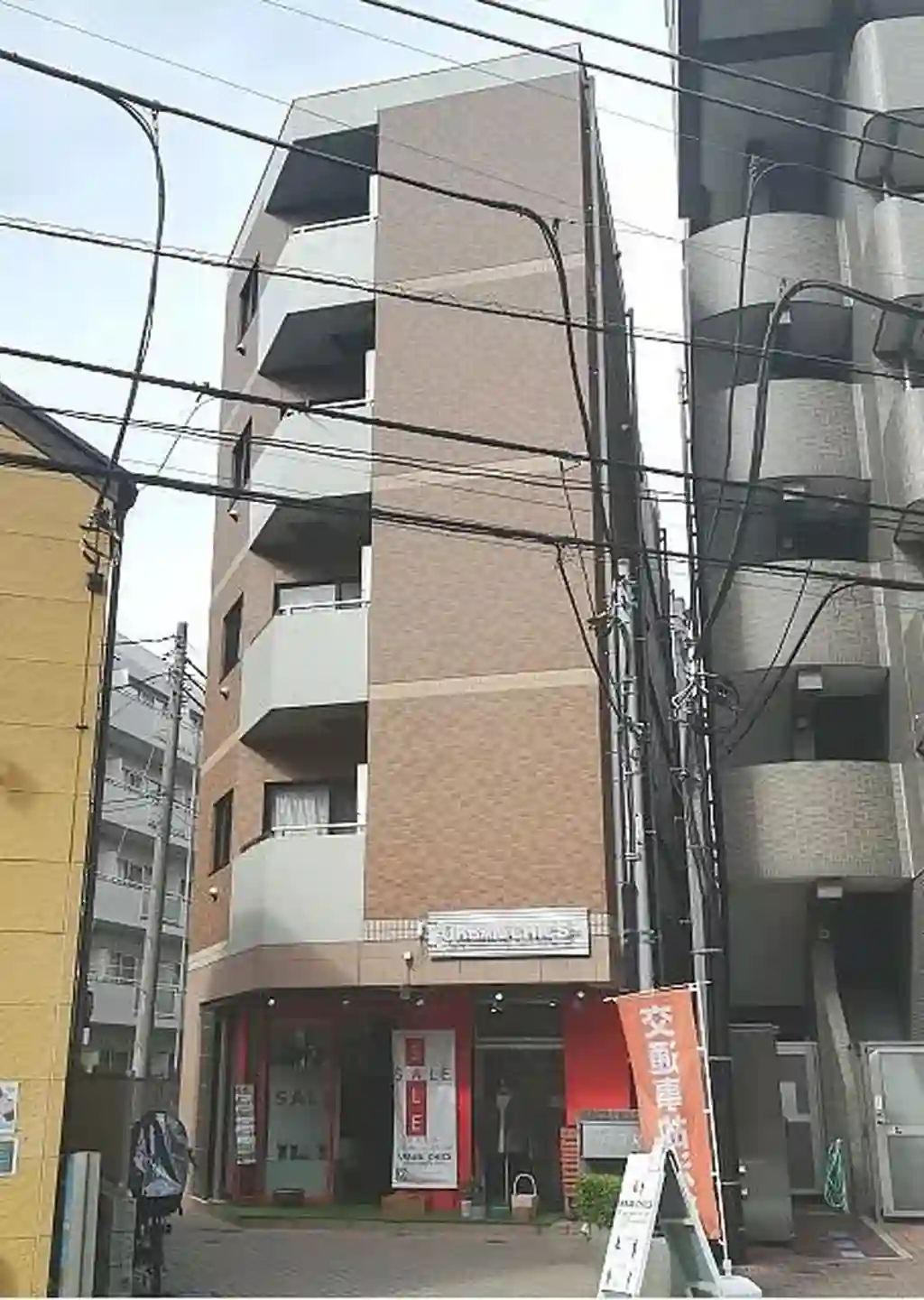 TIARA 外観