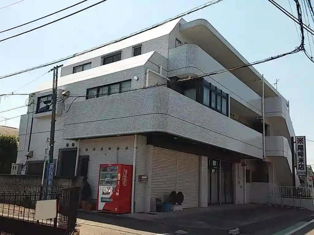 ファミールオザキ 外観