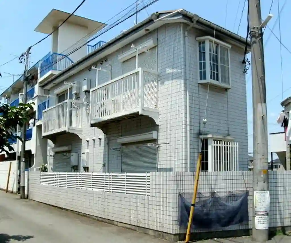 コーポマロンシックス 外観