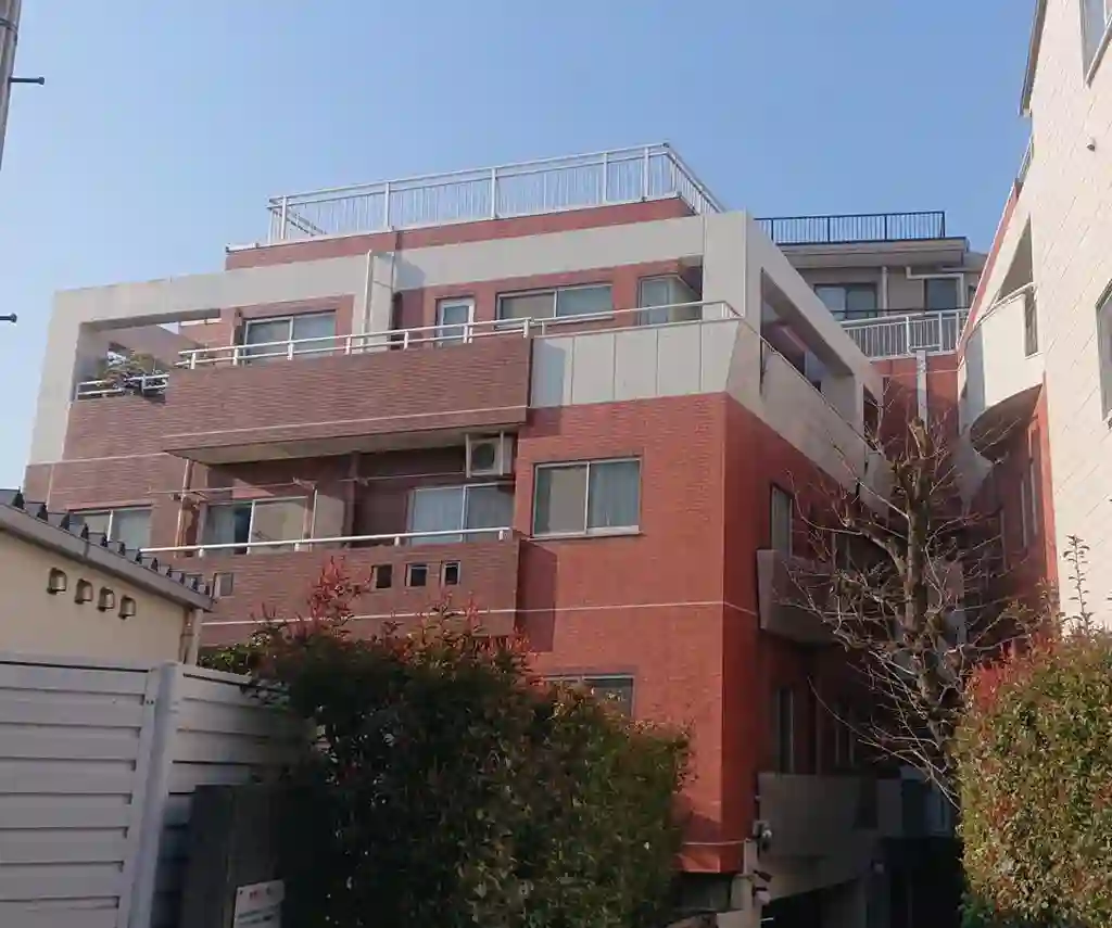 クロスロード 外観