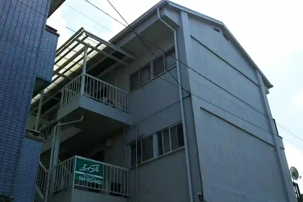 盛王荘 外観