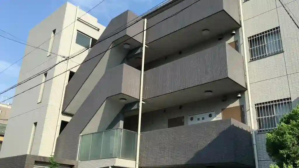 リヴェール三軒茶屋 外観