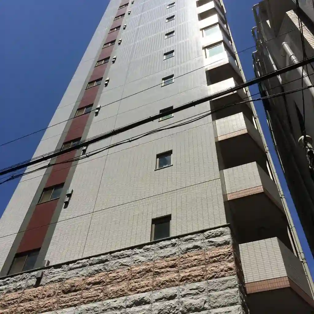 ガーラ・ステーション新宿御苑前 外観