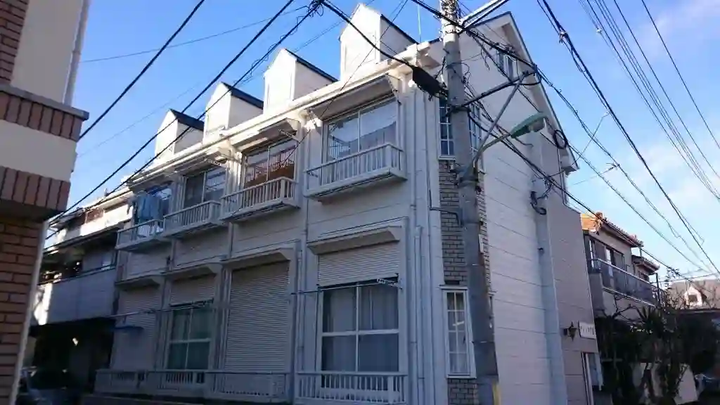 アレックス富 外観