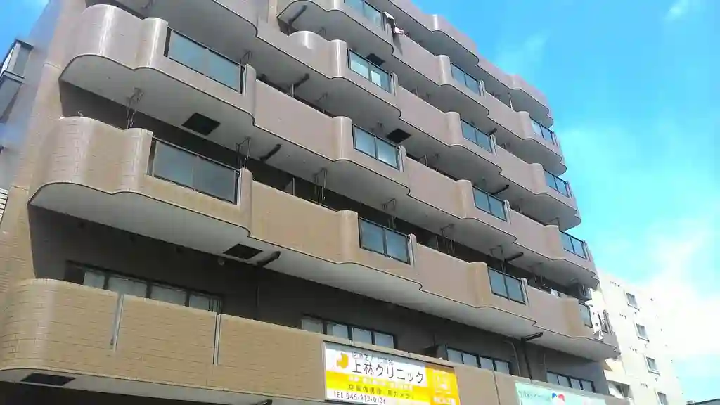 ハーモニーヒルズ中川 外観