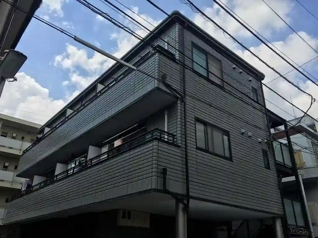 ファミリーエイト 外観