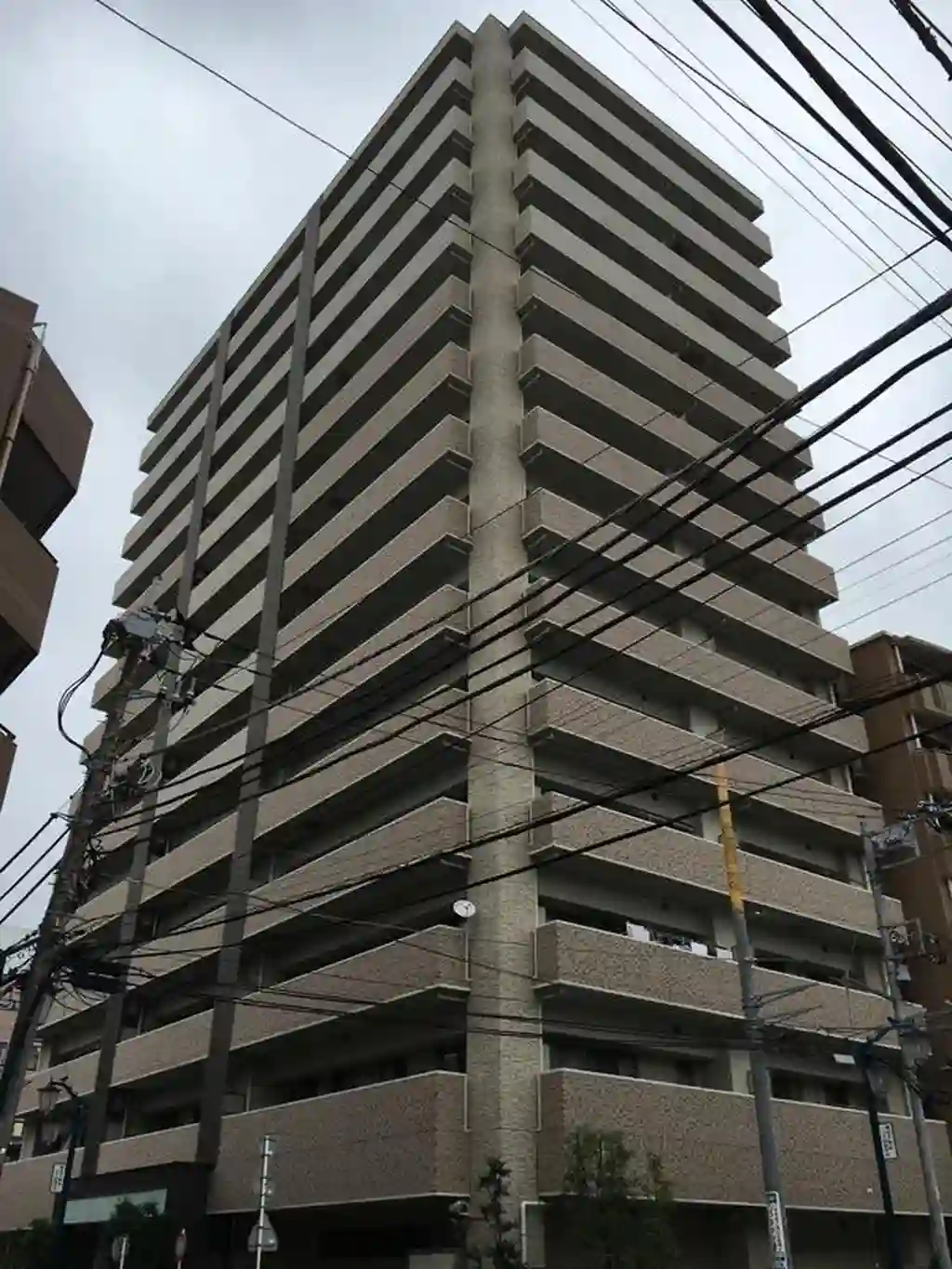 パインズマンション新松戸駅前 外観