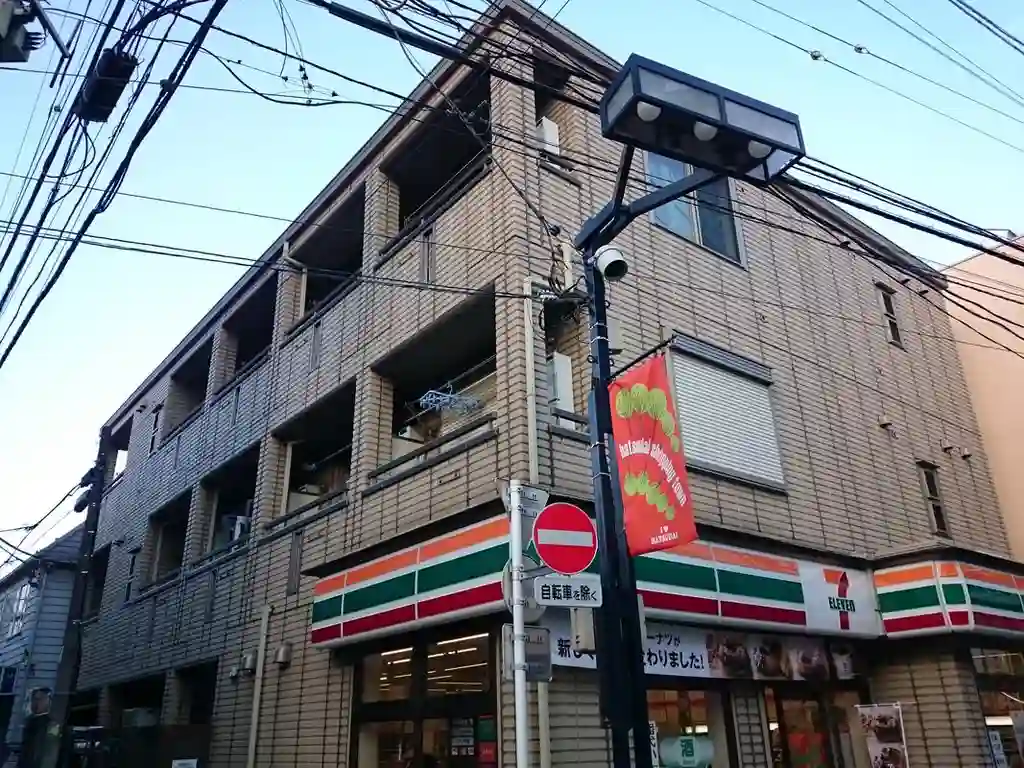 ヴァリ初台 外観